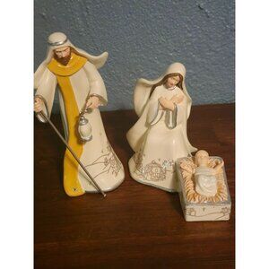 Hawthorne Village Silver Blessings Nativity Joseph, Mary, and Baby Jesus Figures